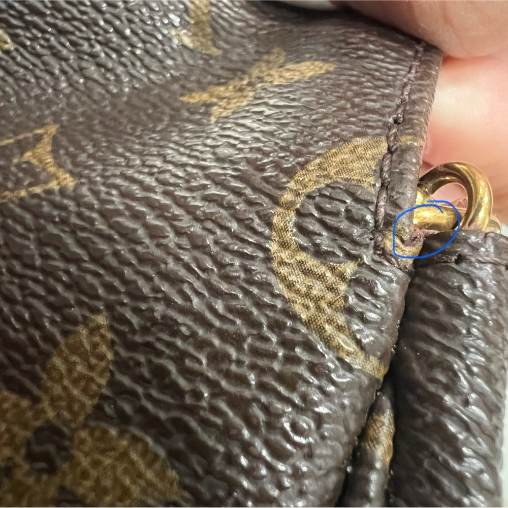 Louis Vuitton Monogram Favorite MM - Picture 9 of 9